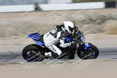 media/Jan-15-2026-Racers Edge (Thu) [[dfebeb70ab]]/2-A Group/Session 3 (Turn 15 Inside Pans)/